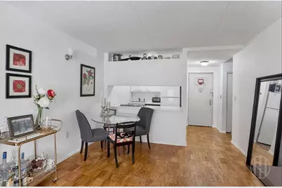 280 Rector Place #3J, New York City, NY 10280 - Photo 3