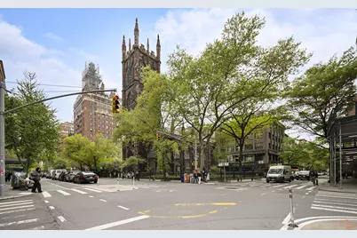 15 W 12th Street #9-E, New York City, NY 10011 - Photo 11