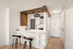 200 Rector Pl, New York City, NY 10280 - Photo 5