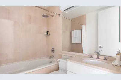 21 S End Avenue #623, New York City, NY 10280 - Photo 11