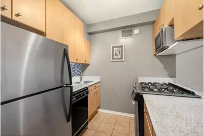 280 Rector Place #8A, New York City, NY 10280 - Photo 3
