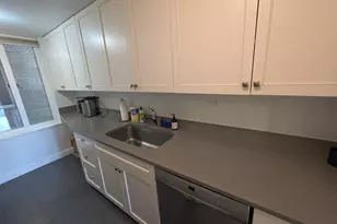 40 Central Park S, New York, NY 10019 - Photo 11