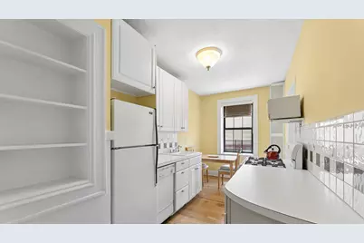68-12 Burns Street #A3, New York City, NY 11375 - Photo 3