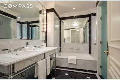2 E 55th Street #918W17, New York, NY 10022 - Photo 5