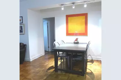 40 Central Park S #15I, New York City, NY 10019 - Photo 3