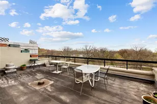 207 Prospect Park Southwest, New York City, NY 11218 - Photo 9