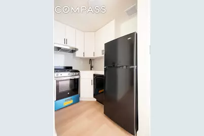 314 W 56th Street #4E, New York City, NY 10019 - Photo 3