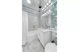 111 E 56th St, New York City, NY 10022 - Photo 5