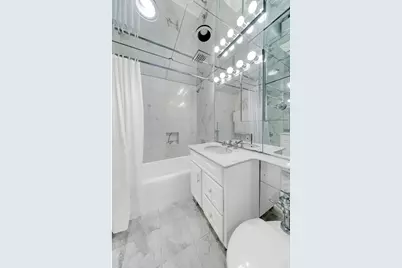 111 E 56th Street #1202, New York City, NY 10022 - Photo 5