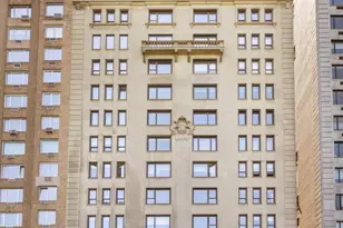 128 Central Park S, New York City, NY 10019 - Photo 11