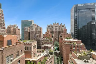 305 E 40th St, New York City, NY 10016 - Photo 11