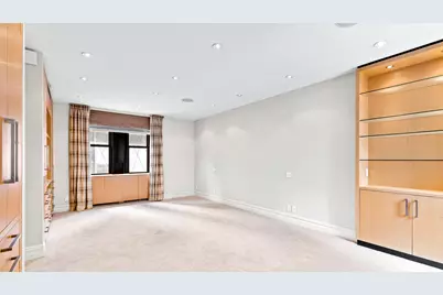 111 E 56th Street #1700, New York, NY 10022 - Photo 3