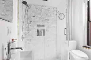 349 W 44th St, New York City, NY 10036 - Photo 7