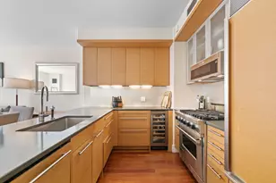 30 West St, New York City, NY 10004 - Photo 11