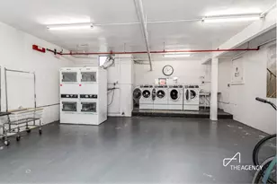 512 Kappock St, New York City, NY 10463 - Photo 9
