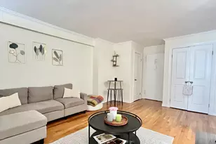 333 E 34th St, New York City, NY 10016 - Photo 3