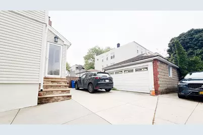 60-34 59th Drive #1, New York City, NY 11378 - Photo 7