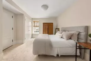 164 E 70th St, New York City, NY 10021 - Photo 33