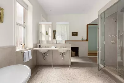 164 E 70th Street, New York City, NY 10021 - Photo 29