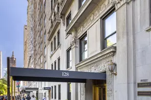 128 Central Park S, New York City, NY 10019 - Photo 17