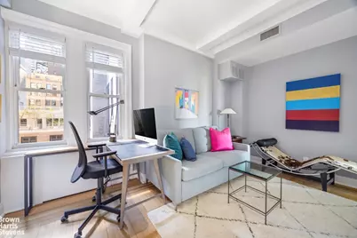 128 Central Park S #12A, New York City, NY 10019 - Photo 23