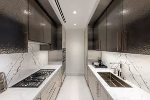 217 W 57th St, New York, NY 10019 - Photo 3