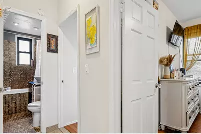21-06 35th Street #2C, Astoria, NY 11105 - Photo 5