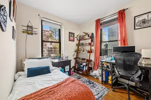 21-06 35th St, Astoria, NY 11105 - Photo 7
