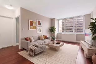 212 E 47th St, New York City, NY 10017 - Photo 3