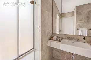 527 W 27th St, New York City, NY 10001 - Photo 13