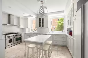 290 West End Ave, New York, NY 10023 - Photo 5