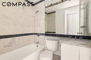 500 W 43rd St, New York City, NY 10036 - Photo 5