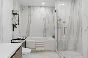 327 E 22nd St, New York City, NY 10010 - Photo 11