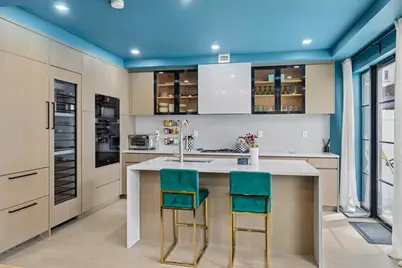 327 E 22nd Street #THEAST, New York, NY 10010 - Photo 3