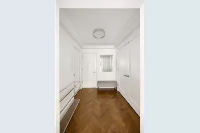 530 Park Avenue #5J, New York City, NY 10065 - Photo 7