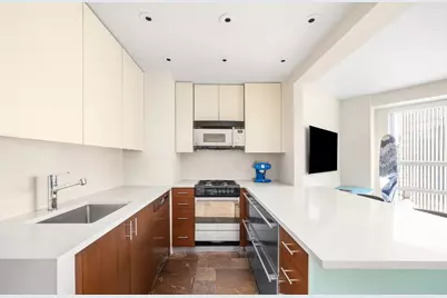 146 W 57th Street #39D, New York City, NY 10019 - Photo 5