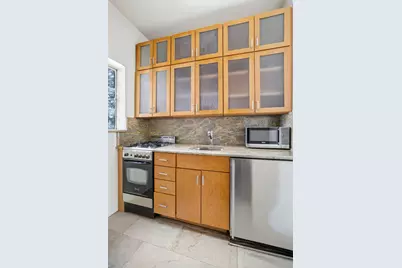 59 E 75th Street #5A, New York City, NY 10021 - Photo 3