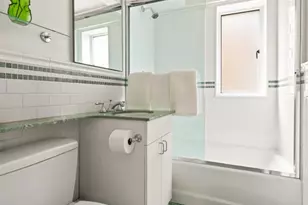 140 E 72nd St, New York, NY 10021 - Photo 9
