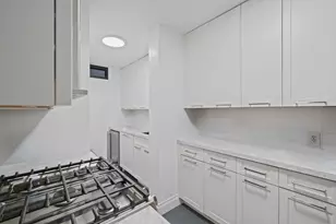 196 E 75th St, New York City, NY 10021 - Photo 3