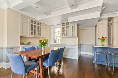 333 E 68th Street #PHC, New York, NY 10065 - Photo 5