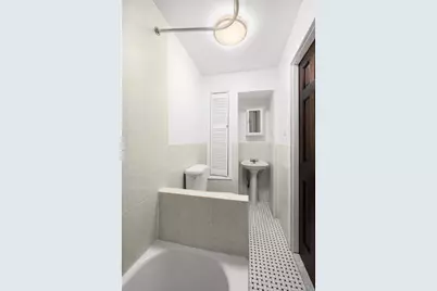 70 Jefferson Street, New York City, NY 11206 - Photo 9