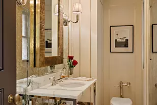 2 E 70th St, New York City, NY 10021 - Photo 21