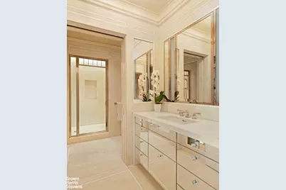 2 E 70th Street #MAISONETTE, New York City, NY 10021 - Photo 13