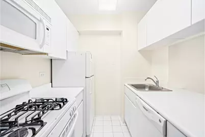 250 E 40th Street #22C, New York, NY 10016 - Photo 7