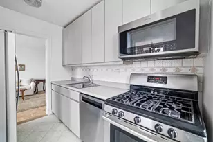 171 E 84th St, New York, NY 10028 - Photo 7