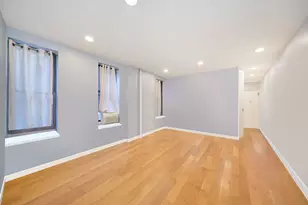 246 E 51st St, New York City, NY 10022 - Photo 3