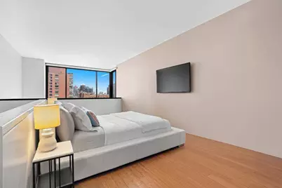 300 E 62nd Street #2103, New York City, NY 10065 - Photo 5