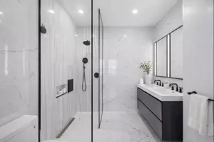 22-43 Jackson Ave, New York City, NY 11101 - Photo 5