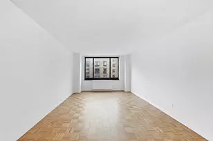 200 Rector Pl, New York City, NY 10280 - Photo 3