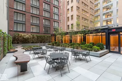 70 Charlton Street #5C, New York, NY 10014 - Photo 11